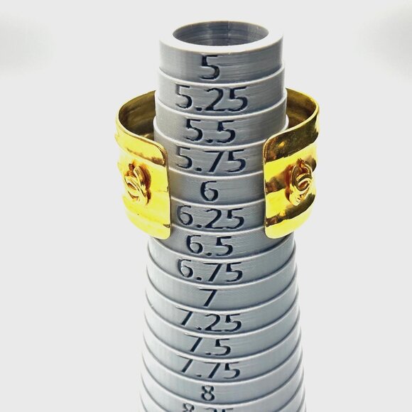 CHANEL! Vintage French Chanel Cuff with Turquoise Resin Swirl Cabochon — NWT - Picture 12 of 13